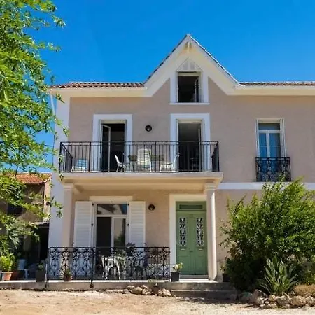 Remarquable T3 Proche Plages Carqueiranne Exterior photo